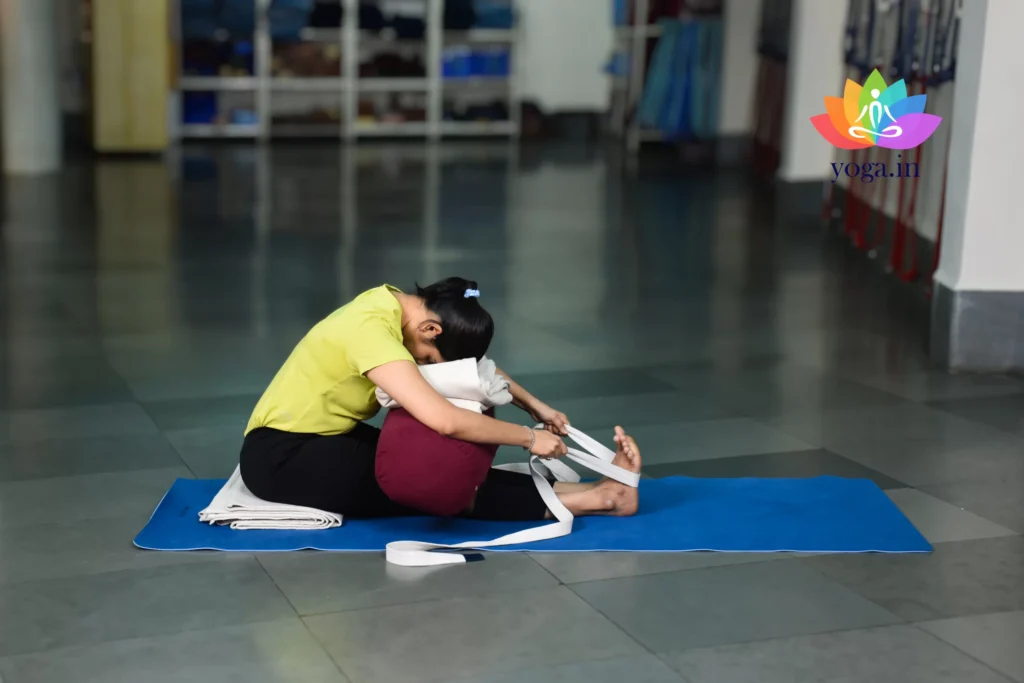 Paschimottanasana