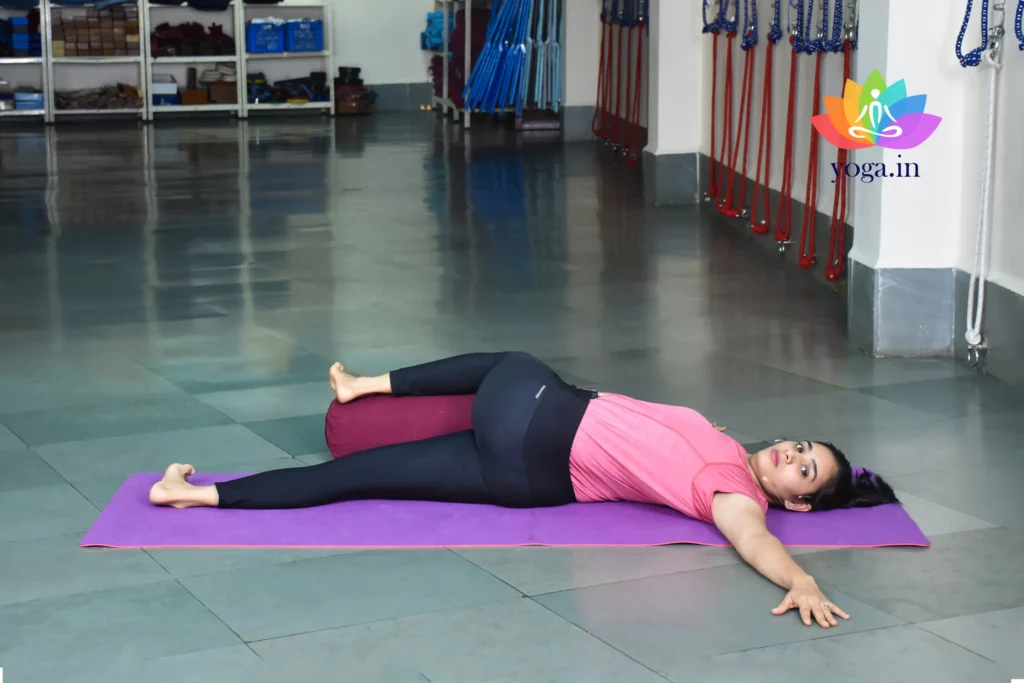 Supta Matsyendrasana