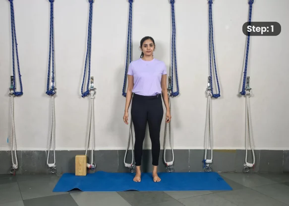 Ardha Chandrasana(step 1)
