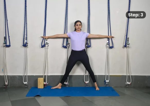 Ardha Chandrasana(step 3)