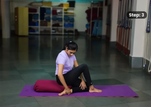 Ardha Matsyendrasana(step 3)