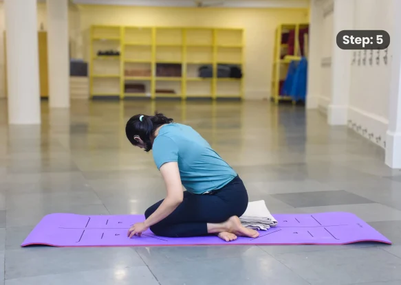 Bharadvajasana 2(step 5)