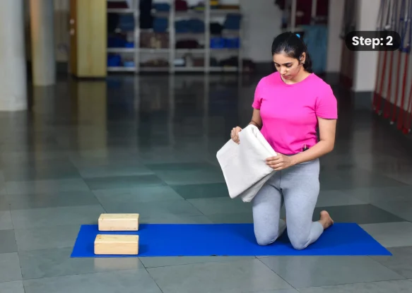 Bhujangasana (step 2)