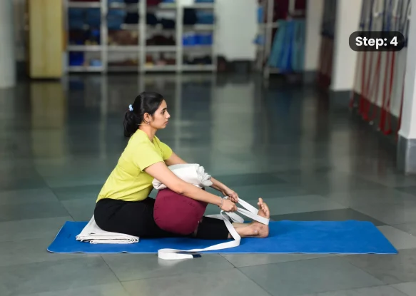 Paschimottanasana(step 4)