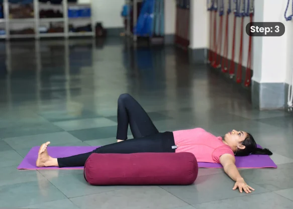 Supta Matsyendrasana(step 3)