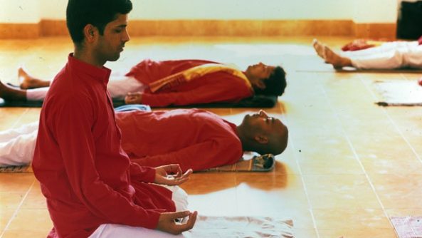 Bihar School of Yoga - Yoga Nidra Practice. Photo: Coni Hörler
