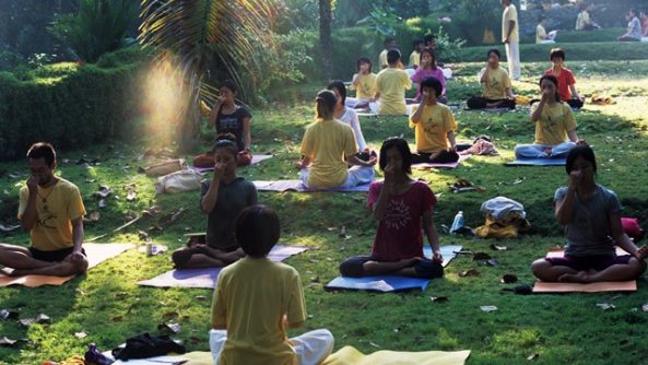Sivananda Yoga Vedanta Dhanwantari Ashram